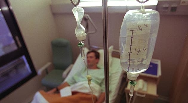 Regeringen vil hæve det gebyr, Lægemiddelstyrelsen skal opkræve for at behandle ansøgninger om kliniske forsøg med lægemidler. Foto: Colourbox