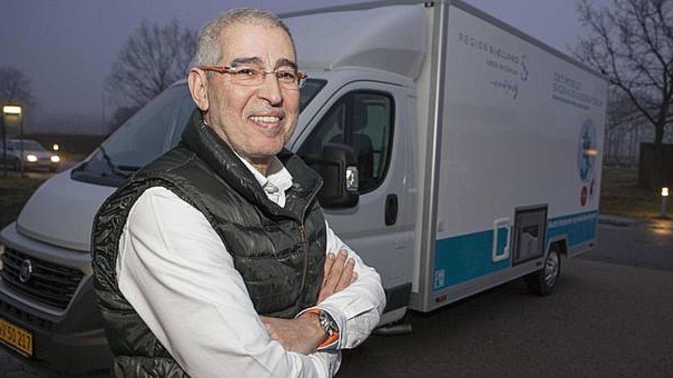 Pierre Bouchelouche, ledende overlæge på Klinisk Biokemisk afdeling, Køge Sygehus, er ophavsmand til ideen med det mobile laboratorium.