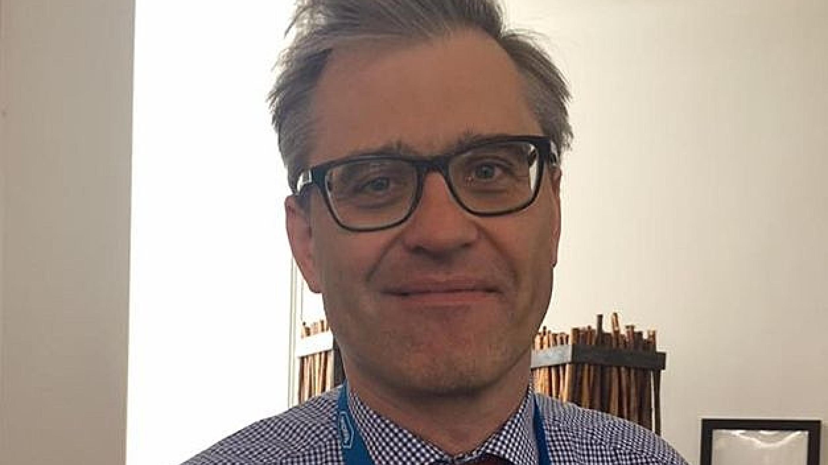 Christian Skjærbæk, formand for Dansk Selskab for Akutmedicin, glæder sig over, at der nu ligger en målbeskrivelse for det nye akutmedicinske speciale.