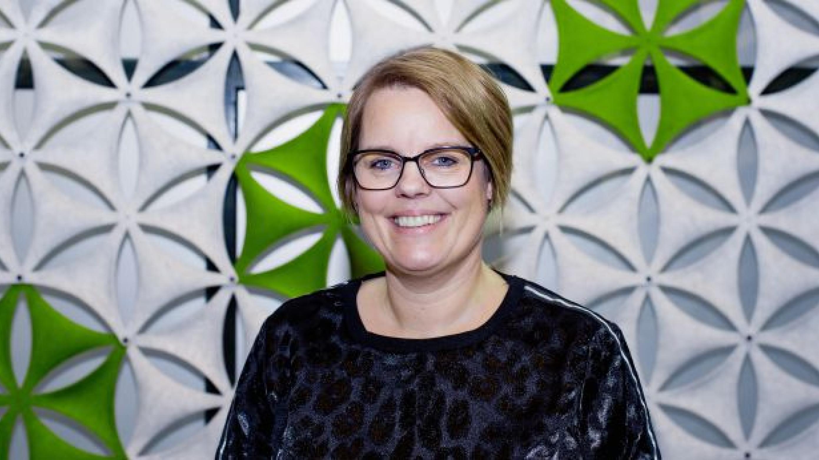 Jeanette Oxholm har tidligere været lægesekretær, men har de seneste år været praksismanager i et lægehus i Vejle. Foto: Claus Boesen 