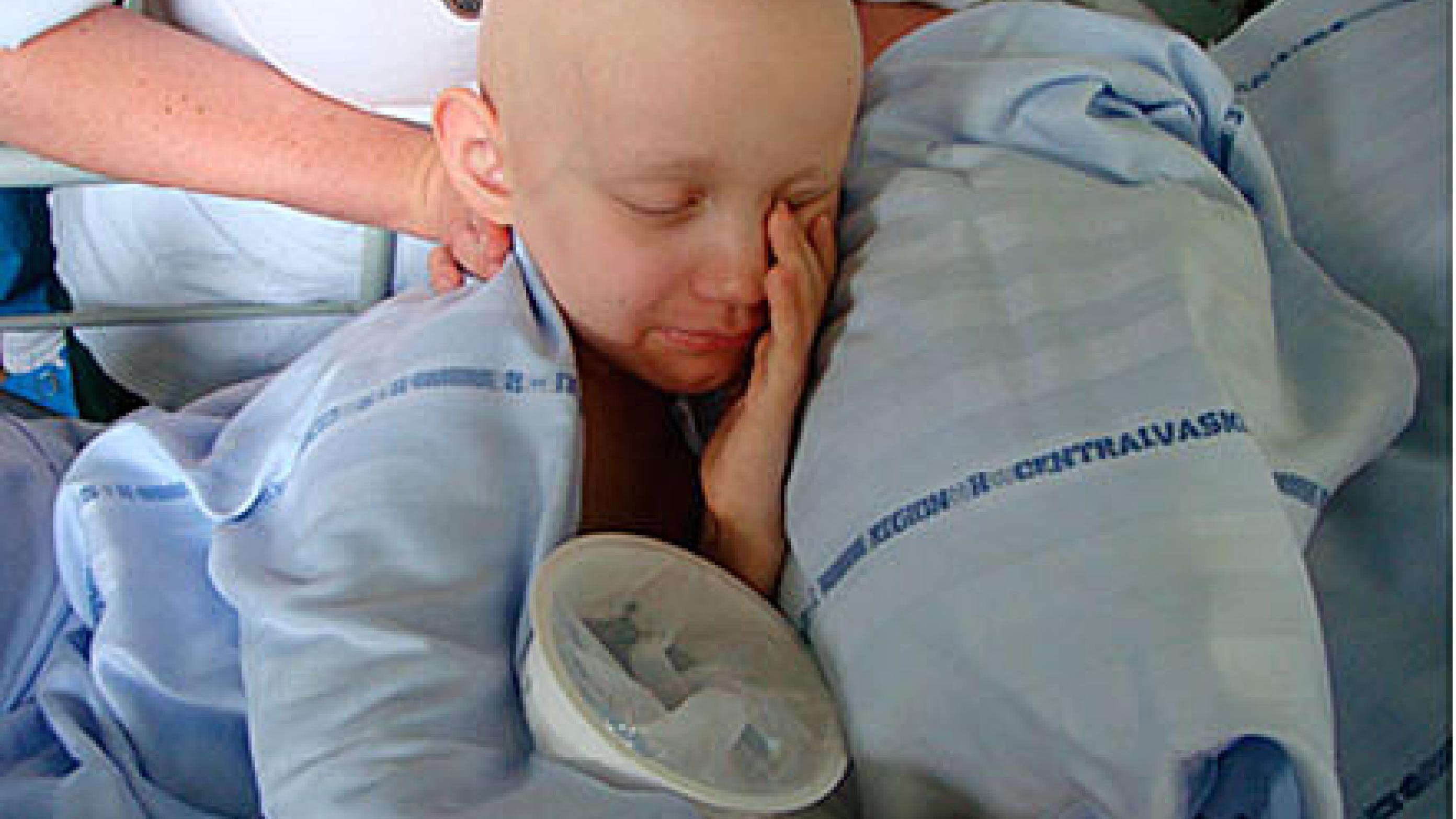 Kvalme og opkastning er dominerende bivirkninger af kemoterapi hos børn og unge med kræft og har store fysiske og psykiske konsekvenser. 