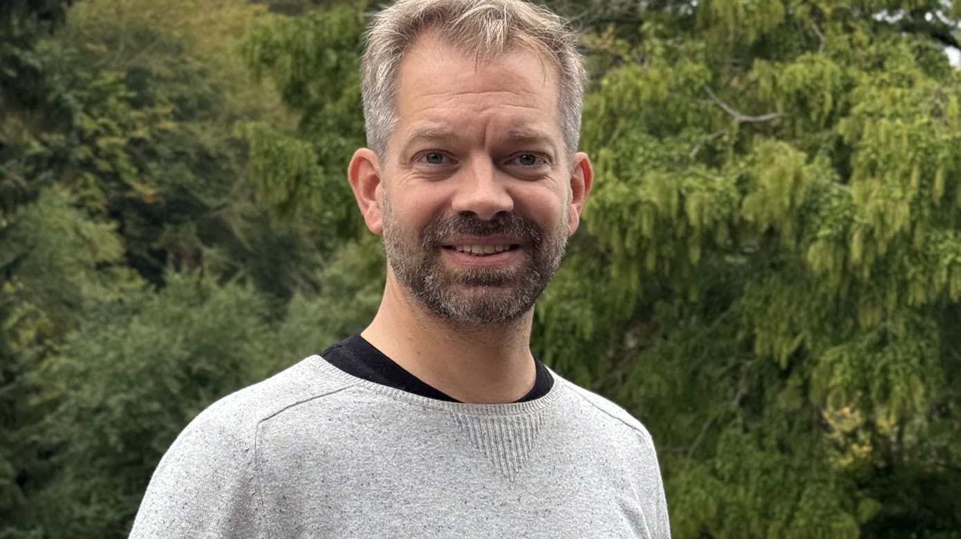Det bør ikke kun være sygehusene, der udarbejder kriterier, som henvisningerne skal opfylde, mener Jesper Lykkegaard. Han efterlyser et centralt samarbejde, hvor også almen praksis inddrages. Foto: Privat.