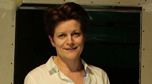 Formand for Yngre Læger, Camilla Rathcke: ”Afdelingerne er jo ikke en del af EVA. Men de er nødtvungent blevet det”.