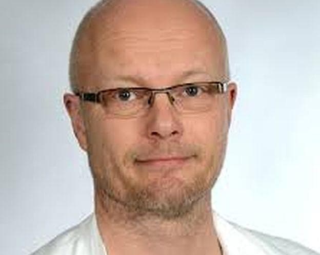 Steen Olesen er ledende overlæge på ortopædkirurgisk afdeling på Regionshospitalet Viborg.