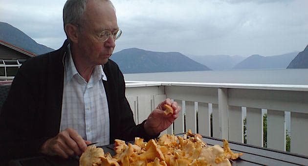 Jens Vrang skal for tredje gang i år være sommervikar nord for Göteborg, hvor der plejer at være lejlighed til bl.a. at samle svampe. Foto: Privatfoto.