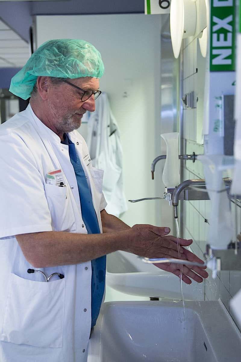 Overlæge Peter Christian Rasmussen, mave-tarmkirurg på Aarhus Universitetshospital, kir. afd. P. Foto: Kristian Storgaard Kornerup Bang