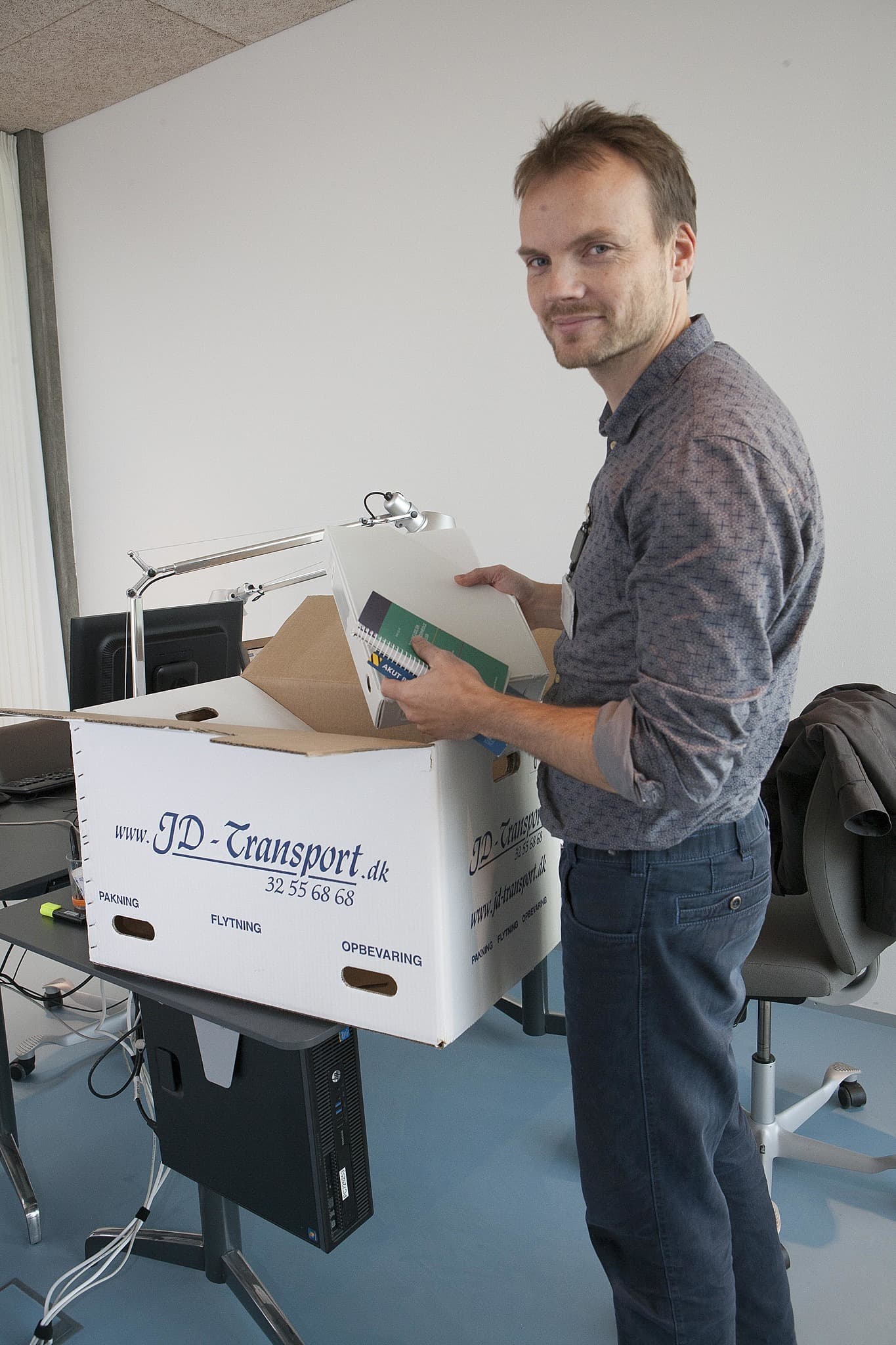 Andreas Munk er en af de unge læger, der kommer til at arbejde i det nye sygehus. Kontrasten til Dianalund, hvor han kom fra, er markant.