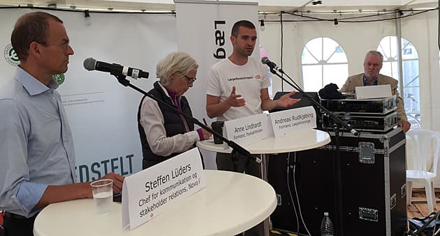 Debat om forskningsmidler. Fra venstre: Kommunikationschef i Novo Nordisk Fonden, Steffen Lüders. Formand for Psykiatrifonden, Anne Lindhardt. Formand for Lægeforeningen Andreas Rudkjøbing