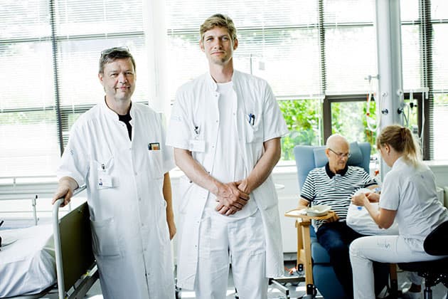 Foto fra Hæmatologisk Afdeling på Roskilde Sygehus, hvor ledede overlæge Lars Møller Pedersen og overlæge Christian Frølund er patientansvarlige læger i et pilotprojekt. Arkivfoto: Claus Boesen