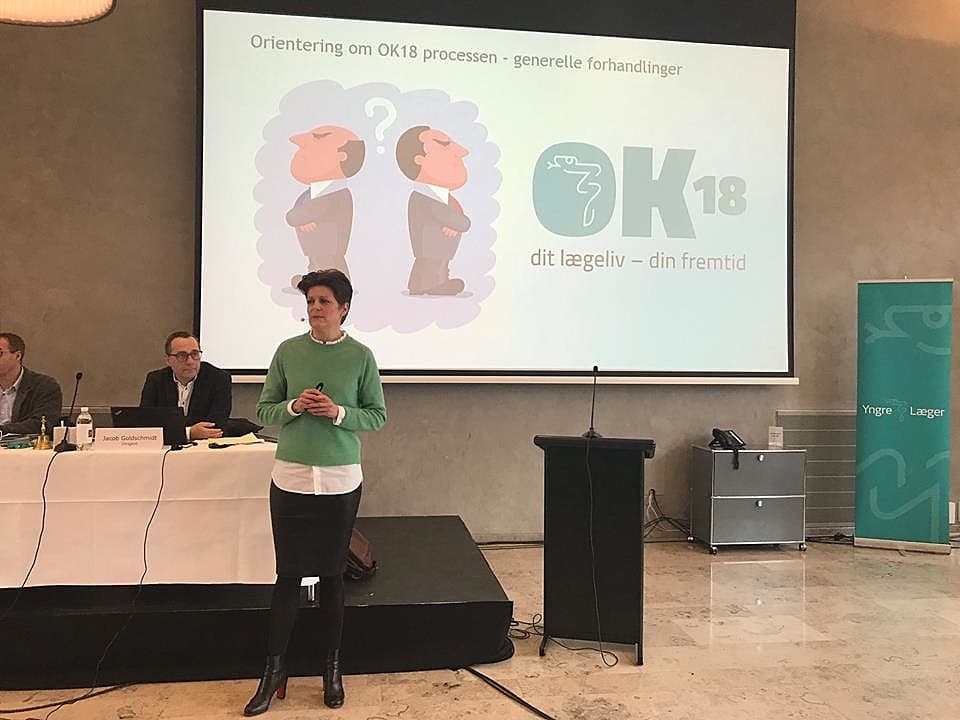 ”Bak hinanden op. Uanset om det er yngre læger eller en hvilken som helst anden faggruppe. Det her er en fælles kamp,” sagde formand Camilla Ratchke på repræsentantskabsmødet. Foto: Yngre Læger