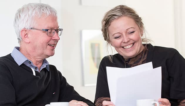 Thilde Sangild Villemann har haft stor glæde af en mentor i processen med at opstarte en nul-praksis, men også mentor Roar Maagaard har fået noget ud af forløbet. Foto: Palle Peter Skov.