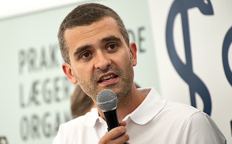 "Vi ville allerhelst have, at man som læge taler højt om og indrømmer over for sin chef, at man har begået fejl," sagde formand for Lægeforeningen, Andreas Rudkjøbing. Foto: Niels Meilvang