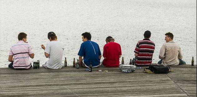 Arkivfoto af unge på havnen i Nyborg. Foto: Jørgen Flemming