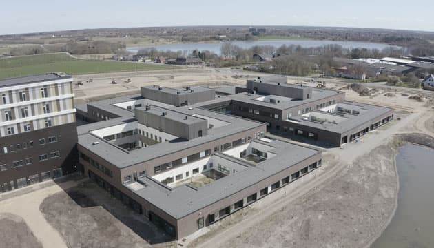 De tre yngre læger vil alle gerne arbejde i psykiatrien på det nye hospital i Gødstrup.   Foto: Arkivfoto, Region Midtjylland