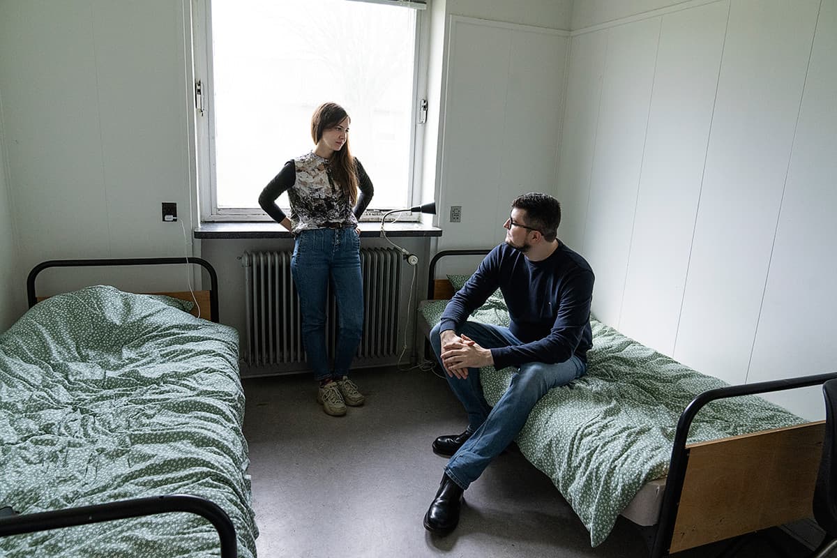 For Nikita og Anna Simonsen har det været en livslang drøm at blive læger. De havde begge gode jobs som kirurg og onkolog i Moskva, inden de var tvunget til at flygte ud af landet. Foto: Claus Bech