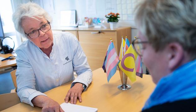 Ledende overlæge Astrid Højgaard på Center for Kønsidentitet på Aalborg Universitetshospital (foto: Lars Horn)