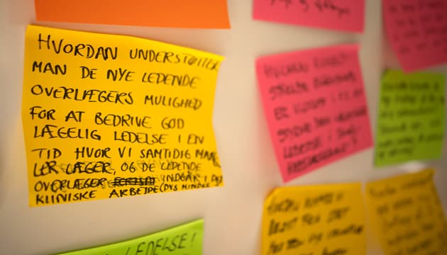 Den nye ledelsesstruktur for landets overlæger rejser fortsat en række spørgsmål om ansvars- og rollefordeling hos både den enkelte læge og ude på sygehusene. (foto: Mette Ann Hansen)