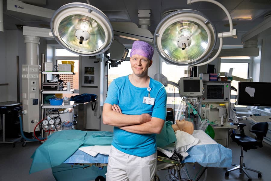 Kasper Gasbjerg, HU-læge i anæstesiologi, har været fællestillidsrepræsentant i en del af coronatiden. Foto: Claus Bech