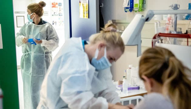 RS-virusepidemien hærger udenfor sæson, og flere mærker et stort pres. Allerede  Foto: Jesper Balleby 