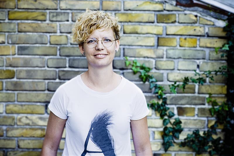 ”Jeg vil hellere have, at de kender mig for at være en dygtig læge eller en god kollega,” siger Cæcilie Trier Sønderskov, læge og panseksuel.