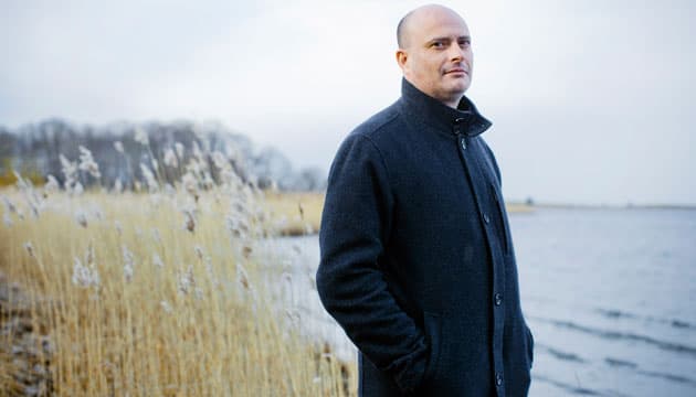 Niels Peter har været indlagt på Afdeling M i 5 uger indtil videre, og naturen udenfor afdelingen hjælper ham. Han både løber og går ture ved Roskilde Fjord mellem gruppearbejde og behandlinger. (Foto: Claus Boesen)