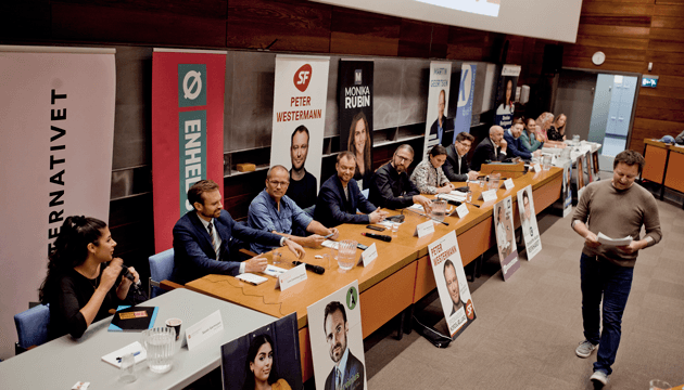 De 12 folketingskandidater i panelet på Lægeforeningen Hovedstadens valgmøde var helt enige om at hjælpe en nødstedt psykiatri og et presset sundhedsvæsen og om at sætte lægefagligheden i centrum. Foto: Claus Boesen.