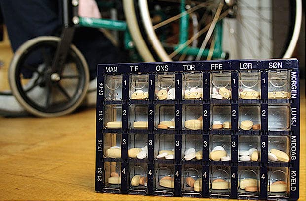 Polyfarmaci og betydeligt nedsat funktionsevne hos plejecentrenes beboere er en udfordring for almen praksis.