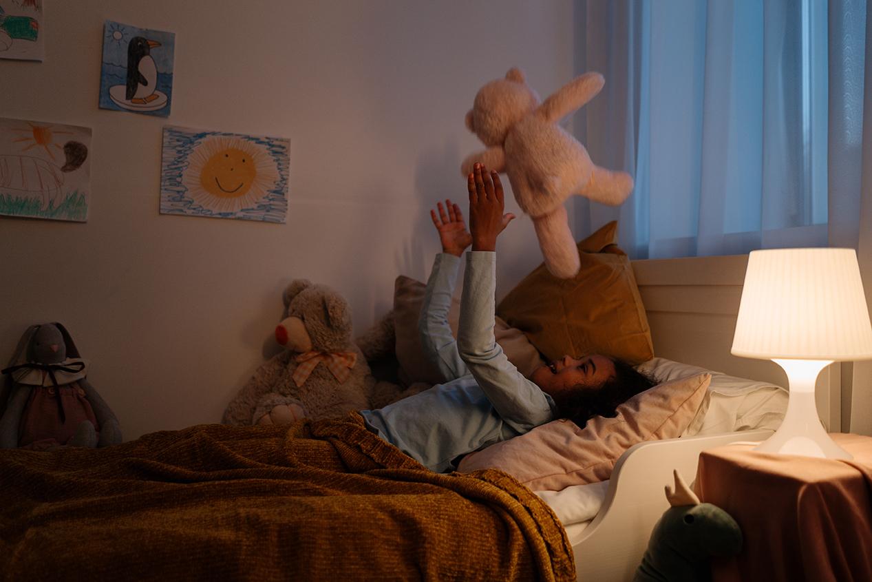 Søvnforstyrrelser hos børn og unge er almindelige, særligt hos personer med neuropsykiatriske forstyrrelser.Foto: Cottonbro fra Pexels