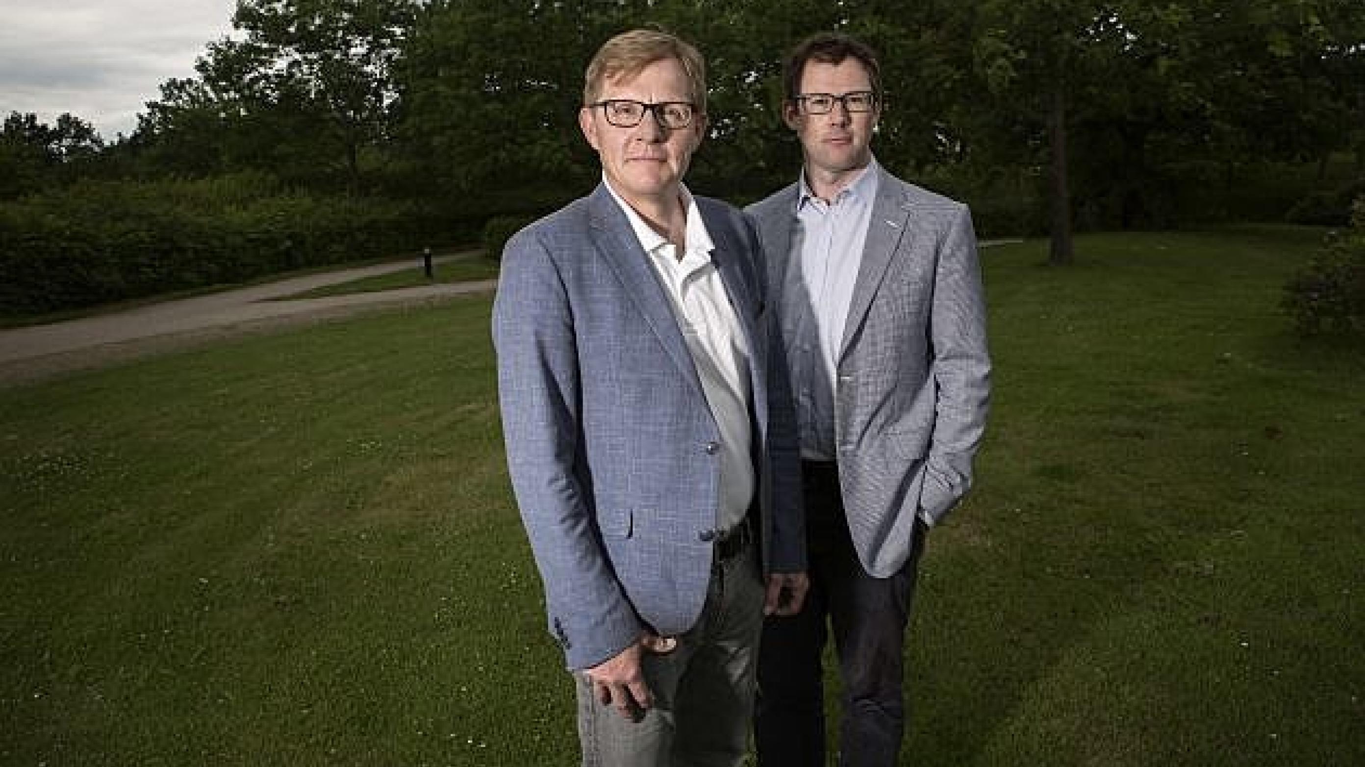 Niels Larsen og Jonas Egebart er henholdsvis direktør og vicedirektør på Bornholms Hospital. Foto: Klaus Holsting