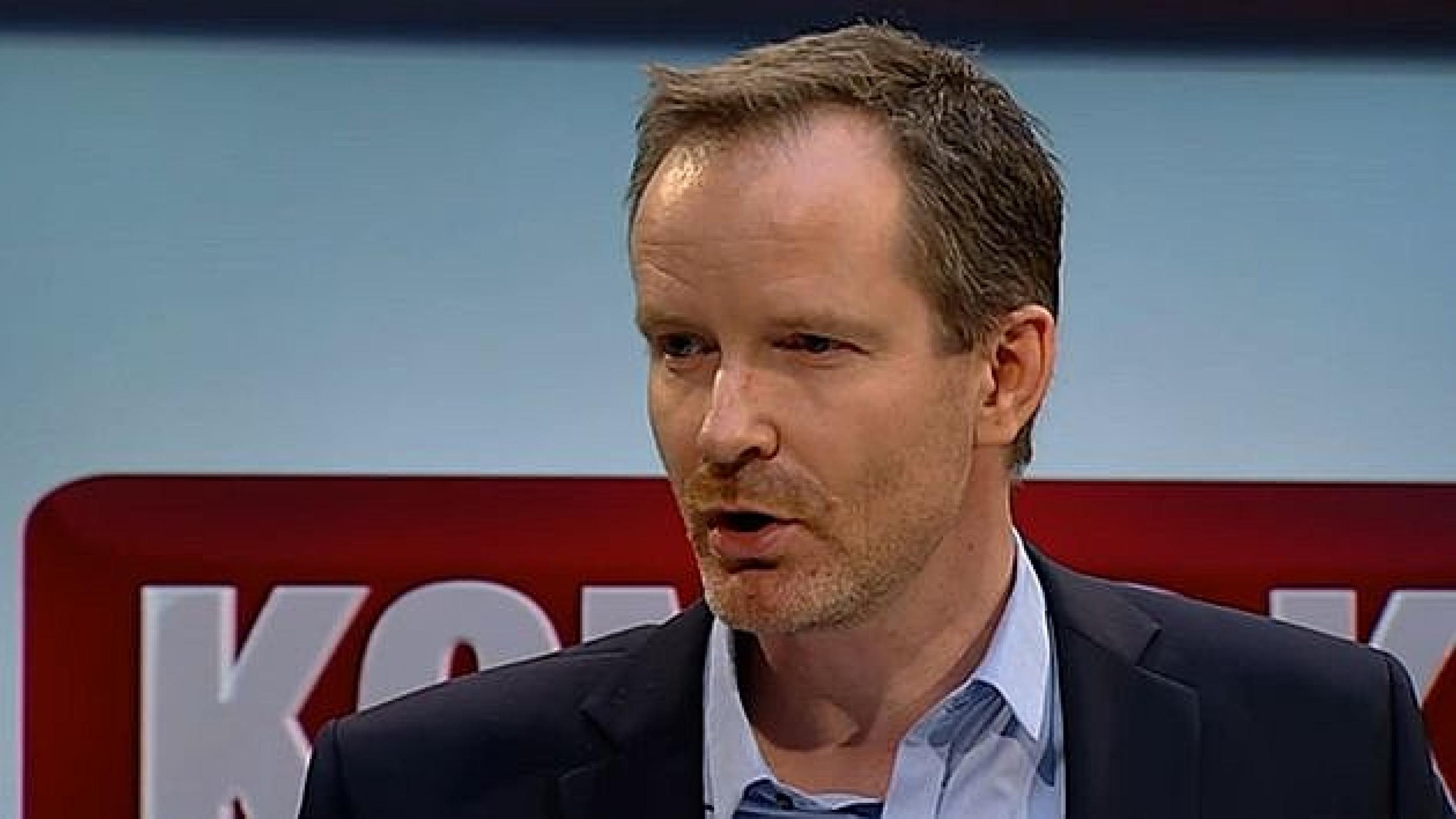 Morten Frisch stiller ofte op til debat i spørgsmålet om drengeomskæring. Her i et TV-interview i programmet Kont@kt på TV2 Lorry i 2014.