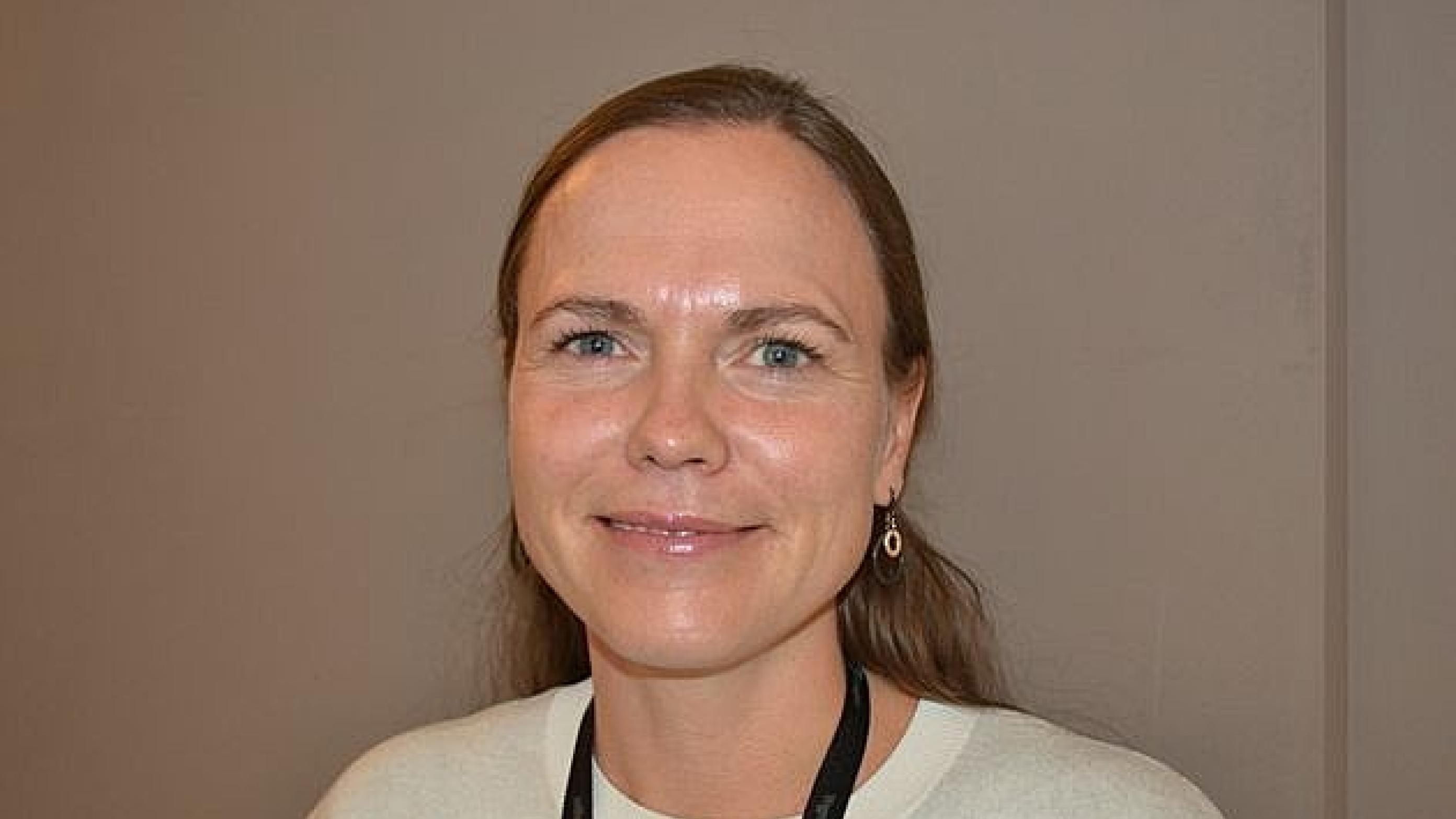 Sofie Hjortø har travlt og engagerer sig i mange ting. Både i sit arbejde og fagpolitisk, hvor hun er aktiv i Yngre Læger. Foto: Ugeskrift for Læger