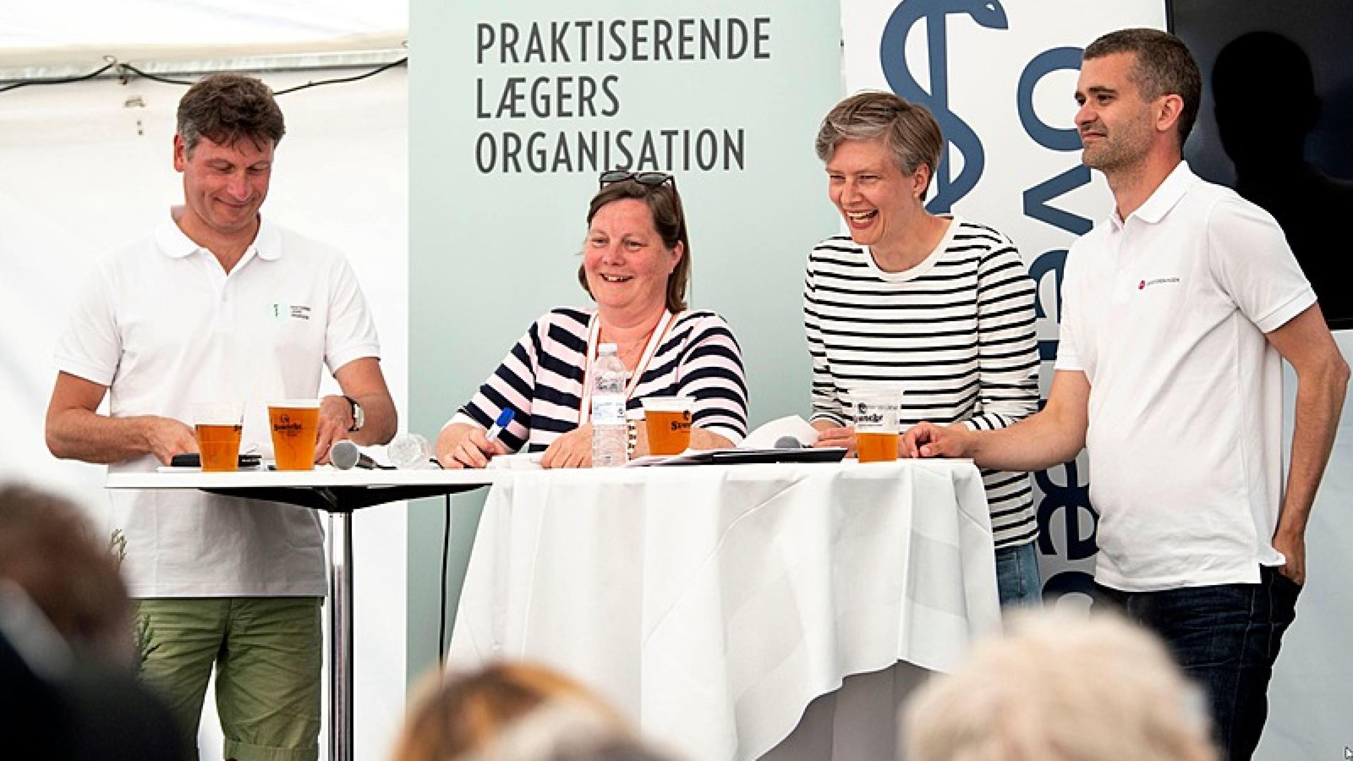 Christian Freitag, Lisbeth Lintz, Helga Schultz og Andreas Rudkjøbing dystede på paratviden - og vid.  