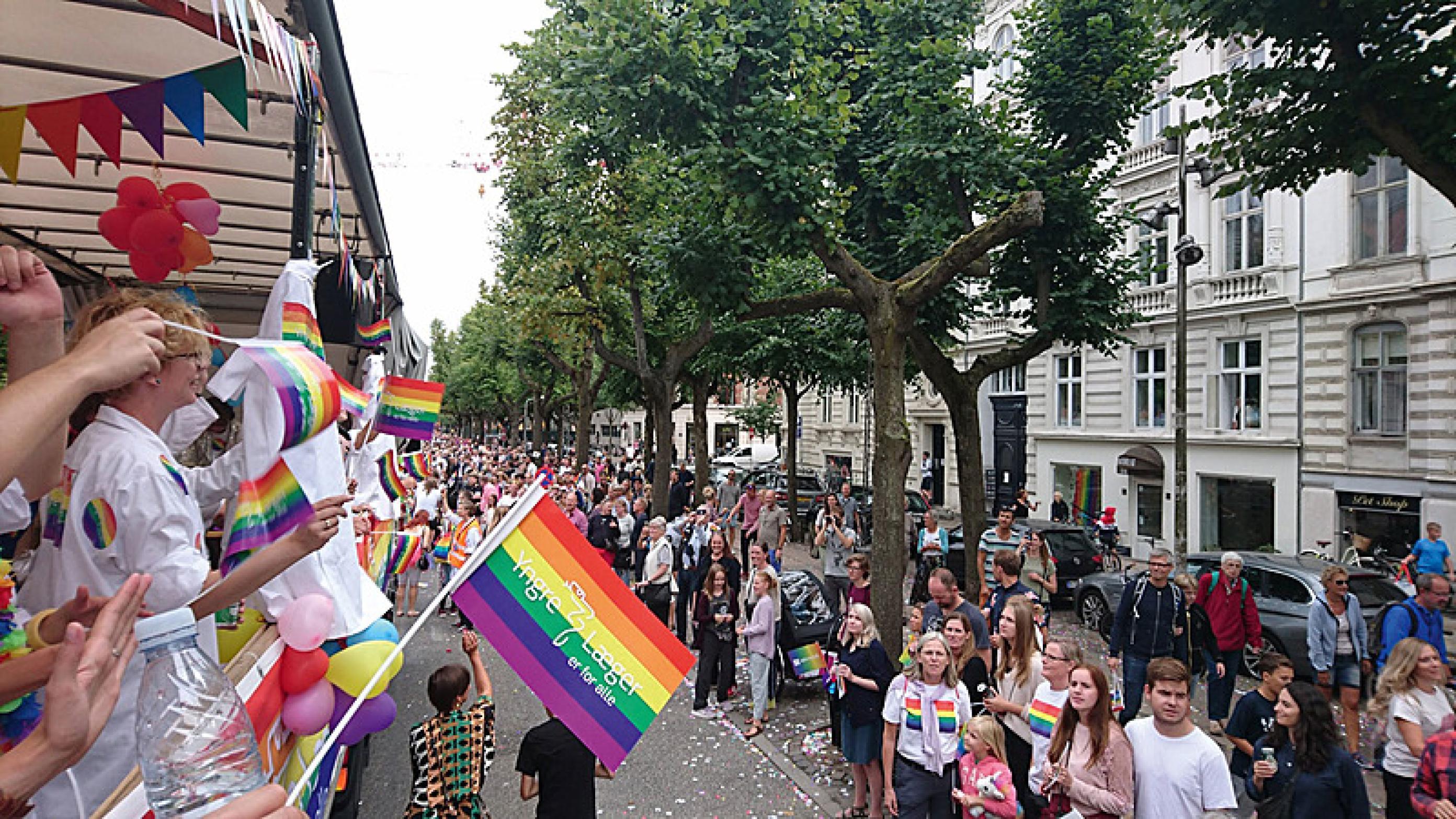 Yngre Lægers vogn på vej gennem København ved Pride 2018. Foto: Tina Frisk Kjettrup