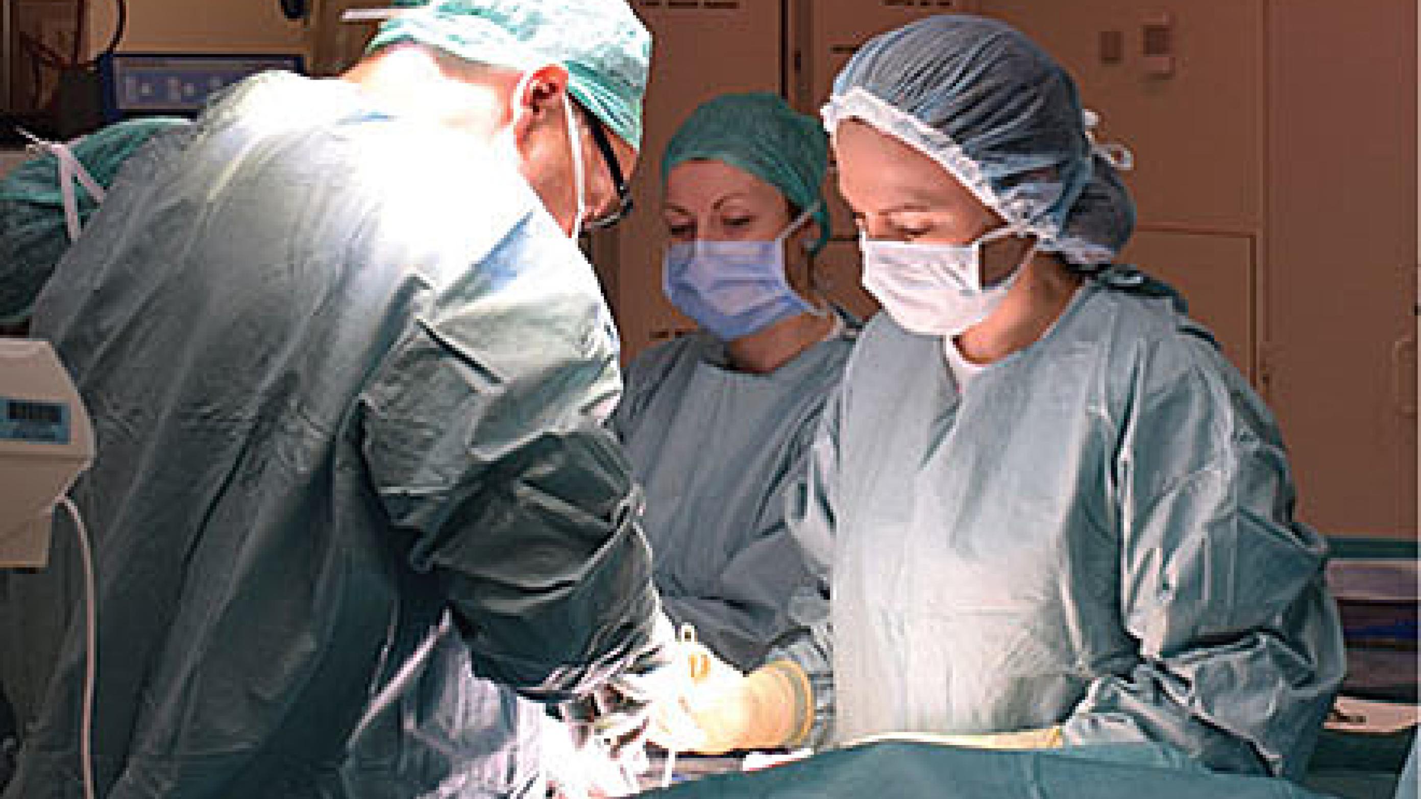 Højrisikoprocedure, såsom større mave-tarm-kirurgi, er forbundet med en markant øget risiko for myokardieskade i det perioperative forløb.